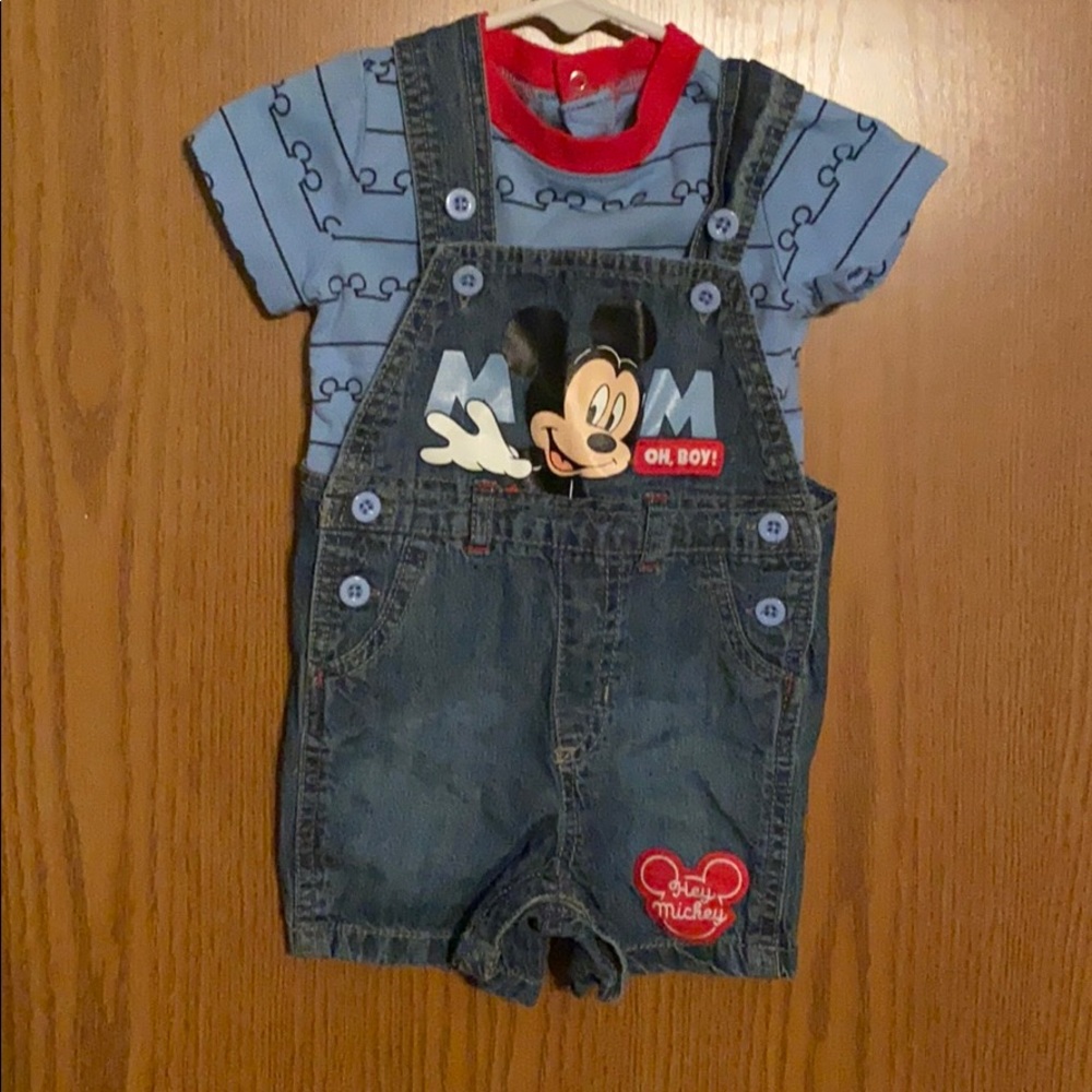 Disney Mickey overall/t-shirt set
